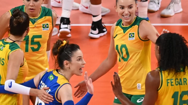 ¿Quiénes son los posibles equipos clasificados a cuartos de final en voleibol femenino en los Juegos Olímpicos?