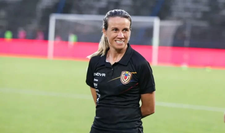 ¿Quién es la ex-futbolista y entrenadora de Venezuela en Mundial Femenino Sub-20 Colombia?