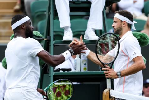 Dimitrov y Tiafoe se enfrentan en un duelo electrizante por un lugar en las semifinales del US Open