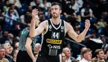 Frank Kaminsky recibe una nueva oportunidad con los Phoenix Suns