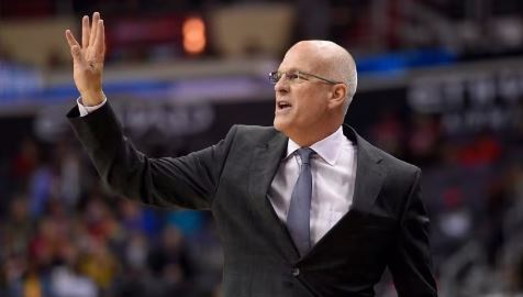 Jay Triano asume el liderazgo en los Kings como head coach asociado