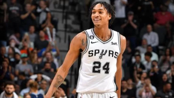 San Antonio Spurs inician la temporada sin Devin Vassell: Un obstáculo inesperado