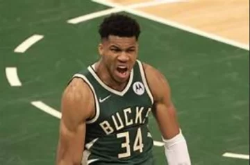 Giannis Antetokounmpo y los Bucks en busca de una identidad perdida