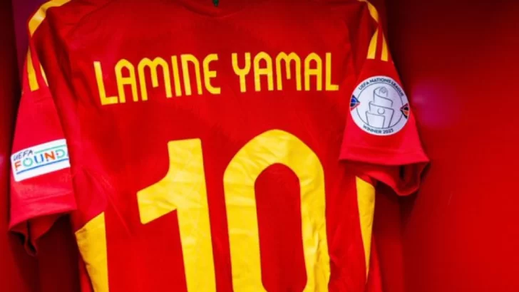 Lamine Yamal toma el 10 de España: la nueva estrella que brilla con luz propia