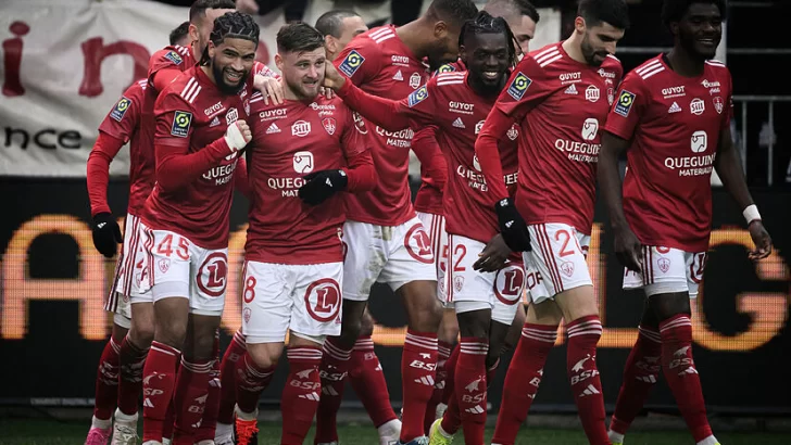 Conoce la historia del Brest: El equipo francés que enfrentará al Sparta Praga