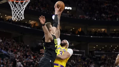  Las cosas van de mal en peor para los Lakers 