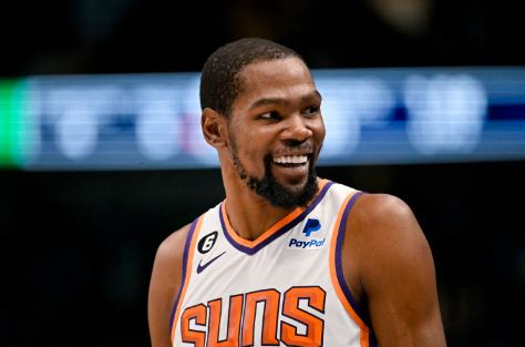 Kevin Durant se ausentará al menos dos semanas por lesión