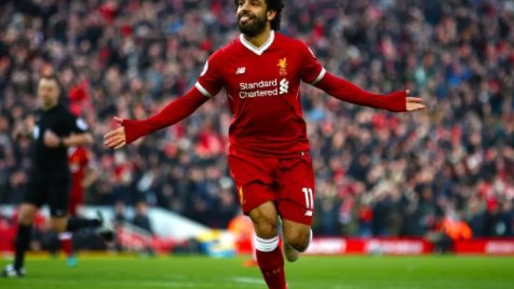 Salah responde con fuerza y coloca al Liverpool en la cima