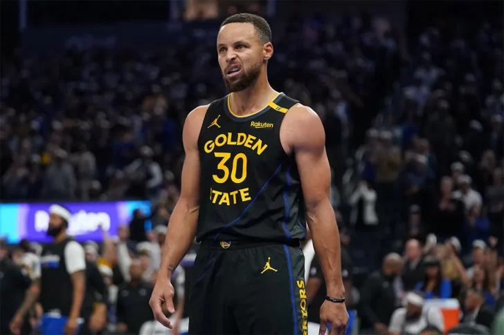 ¿Stephen Curry jugará contra los Hawks?