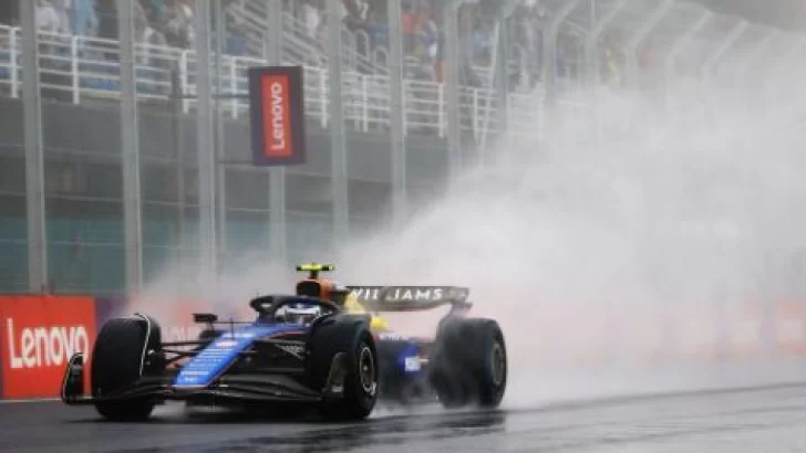 Accidente bajo la lluvia en San Pablo: Franco Colapinto aspira a competir en la carrera principal