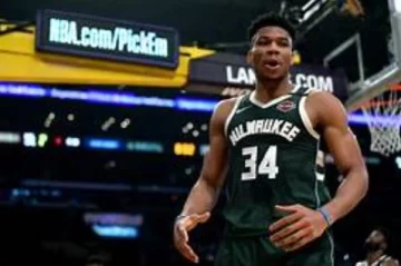 Houston Rockets tienen a Giannis Antetokounmpo como potencial objetivo