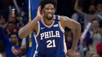  Joel Embiid y su rodilla: Un obstáculo que no cede 