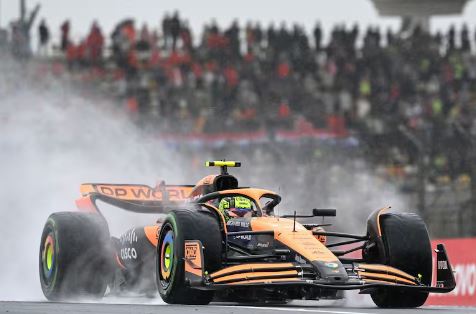 Lando Norris consigue la pole en Brasil; Verstappen y ‘Checo’ Pérez eliminados en la Q2