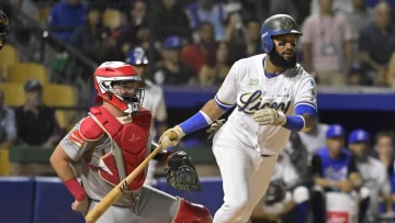 Licey se acerca a la primera posición que ocupan los Leones