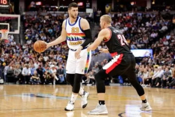 Nurkic se viste de héroe en el agónico triunfo de los Suns en Dallas