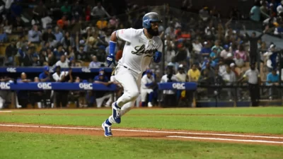  Licey desata una ofensiva histórica y establece récords en la LIDOM 