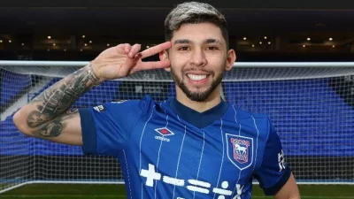  ¿Por qué no juega Julio Enciso en Ipswich Town? 