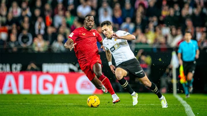 Sevilla vs Valencia: Alineaciones y todo lo que necesitas saber en LaLiga