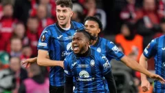 ¿Por qué no juega Ademola Lookman en el Atalanta?