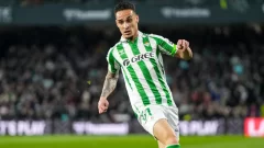 ¿Juega Antony? Alineaciones para el encuentro entre Real Betis vs KAA Gent