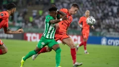 ¿Cómo está el historial entre Atlético Nacional y Nacional de Uruguay?