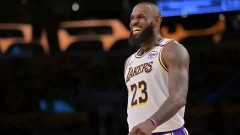 LeBron James continúa dejando huella en la historia de los Lakers