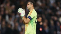 ¿Ataja Dibu Martinez frente al Newcastle United?