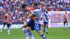 Estas son las bajas confirmadas de Chivas y Puebla