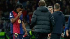 ¿Qué lesión tiene Jules Koundé, cuándo vuelve a las canchas y qué partidos se pierde?