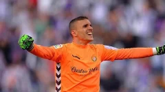 ¿Qué jugadores pasaron por Real Valladolid y FC Barcelona?