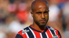 ¿Por que Lucas Moura está fora contra o Libertad?