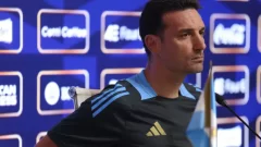 Scaloni enfría las declaraciones de Vidal antes del clásico sudamericano: “Es lógico que quiera ganar”