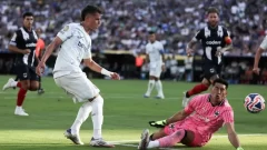 ¿Cambio en el arco de Monterrey? Andrada, en duda para enfrentar a River en el Mundial de Clubes