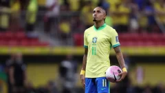 ¿Por qué no juega Raphinha vs Ecuador? Y su posible reemplazo en el ataque de Brasil