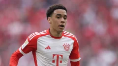 Así fue la DURISIMA lesión de la estrella del Bayern Munich ante el PSG