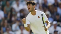 Alcaraz muestra su temple y supera a Struff en duelo maratónico: enfrentará a Rublev en octavos de Wimbledon