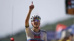 Pogacar arrasa en Hautacam y retoma el amarillo con una exhibición histórica