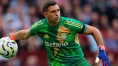 Dibu Martínez: ¿Cuánto debe abonar el equipo que se quiera llevar al arquero de Aston Villa?