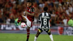 ¿Cómo está el historial entre Santos y Flamengo?
