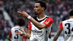 Frankfurt le baja el pulgar al Newcastle: Le dijo que no a 80 millones por Ekitike y pide más