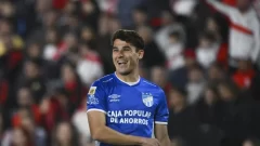 Del dolor a la gloria: la historia de Franco Nicola, el 10 de Atlético que busca brillar ante Boca