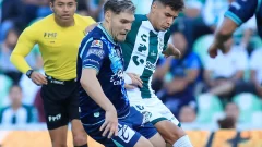 Puebla y Santos definen sus cartas: los once que saldrán a la cancha en busca de puntos clave