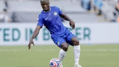 ¿Por qué no juega Moisés Caicedo frente a Palmeiras?