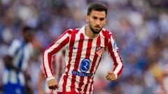 Álex Baena, baja sensible en el Atlético: no estará frente al Alavés por lesión muscular