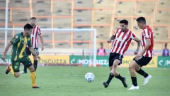 Estudiantes y Aldosivi frente a frente: ¿Quién llega mejor al duelo en La Plata?