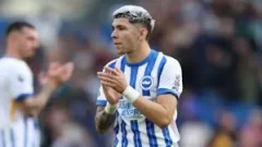 ¿Por qué no juega Julio Enciso frente a Everton?