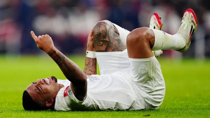 ¿Qué lesión tiene Gabriel Jesús y cuándo vuelve a las canchas?