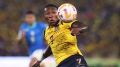 ¿Por qué no juega Pervis Estupiñán frente a la Selección Argentina?