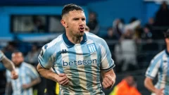 Vélez y Racing se juegan el primer golpe en un cruce de pronóstico reservado por la Copa Libertadores