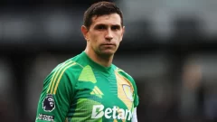 ¿Por qué Emiliano “Dibu” Martínez no fue traspasado a Manchester United?